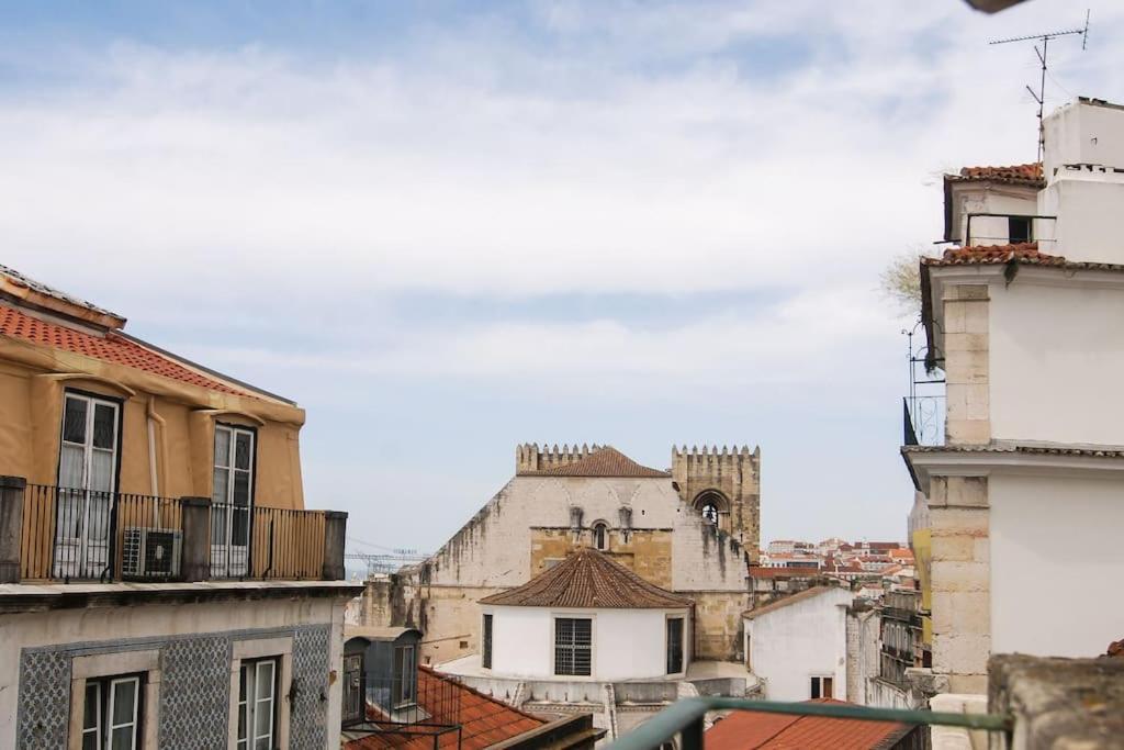 Historical Center Alfama - Stunning River Views Appartement Lissabon